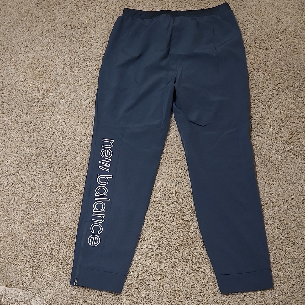 New Balance Men's Dark Blue Joggers